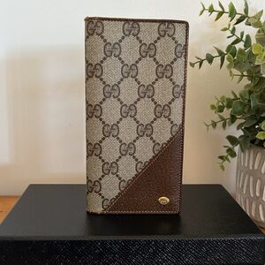 Gucci Vintage Monogram Leather Bifold